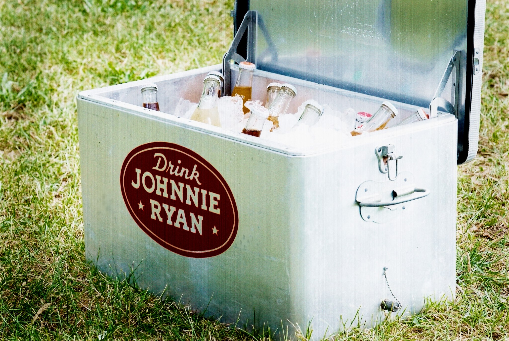 Johnnie Ryan, Cane Sugar Soda, Cane Sugar Fountain Drinks